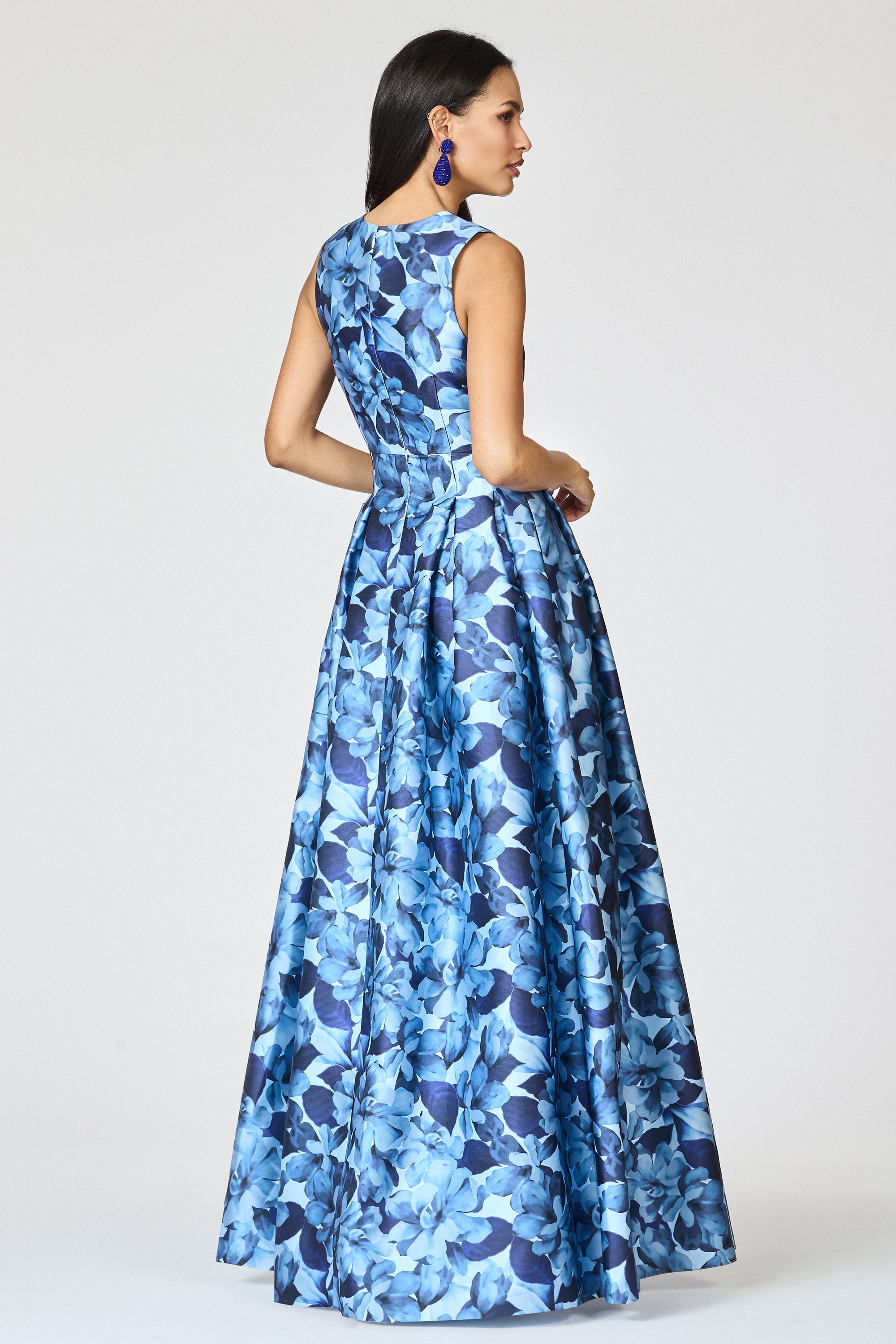 BROOKE GOWN - FROSTED MAGNOLIAS