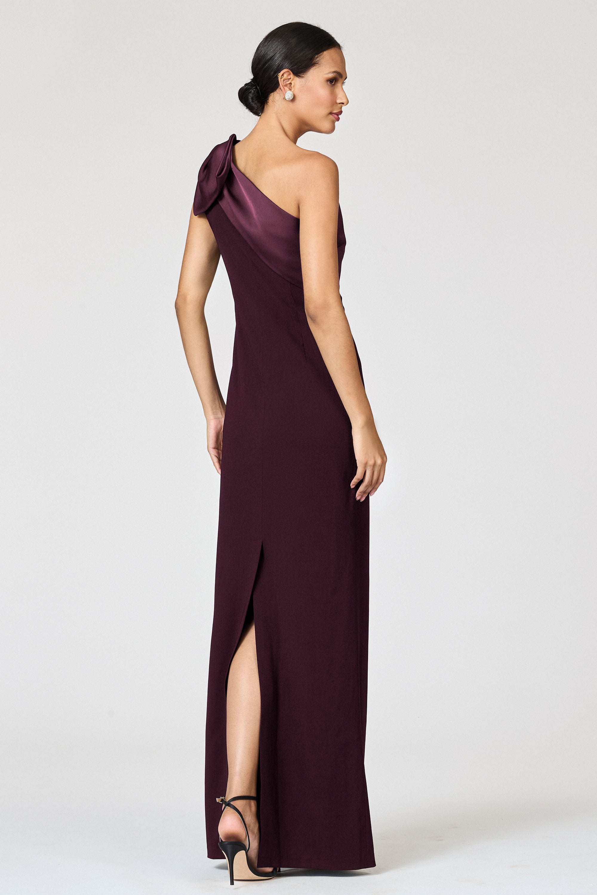 ESTRELLA GOWN - MALBEC
