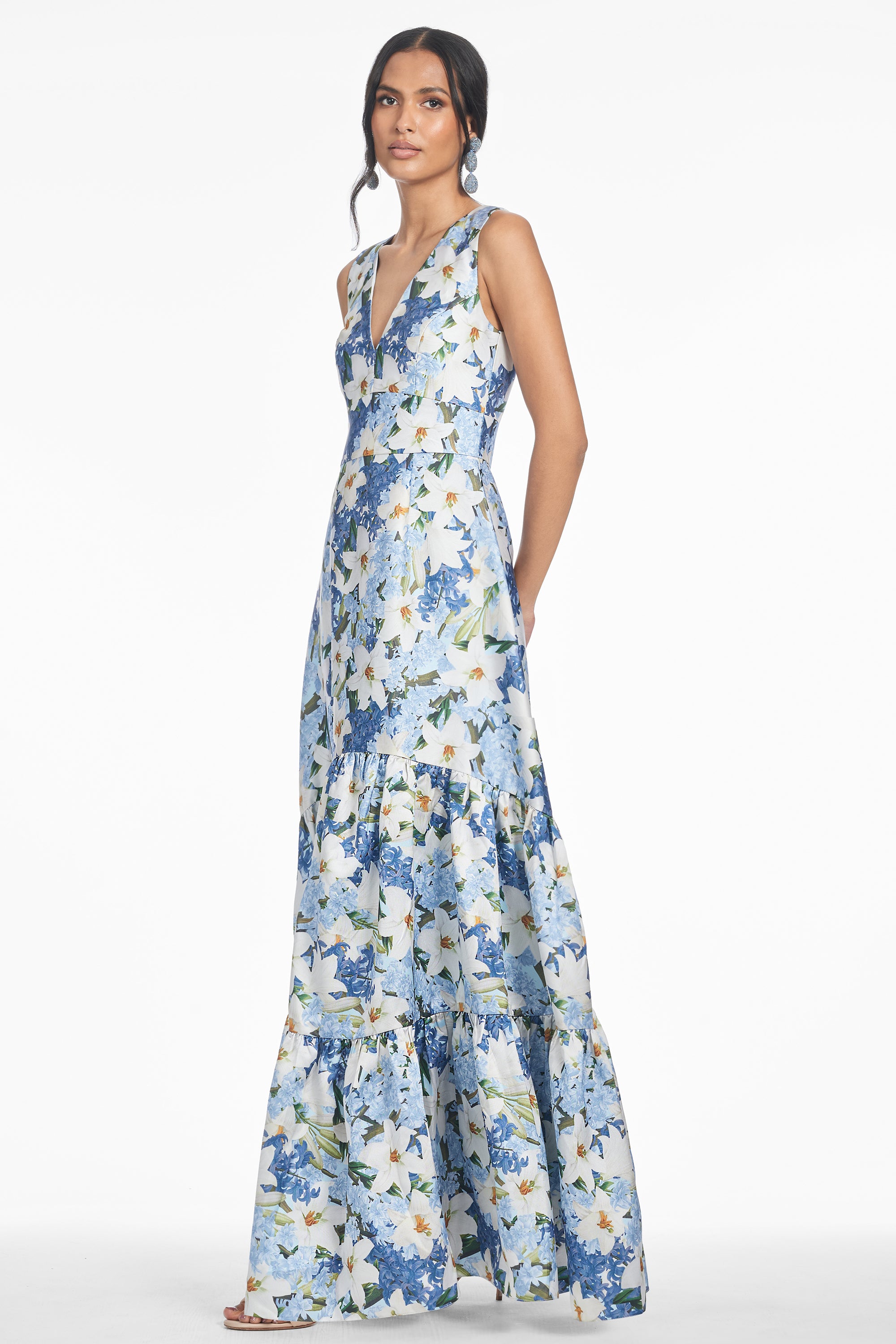 RORI GOWN - SKY BLUE STAR LILLIES