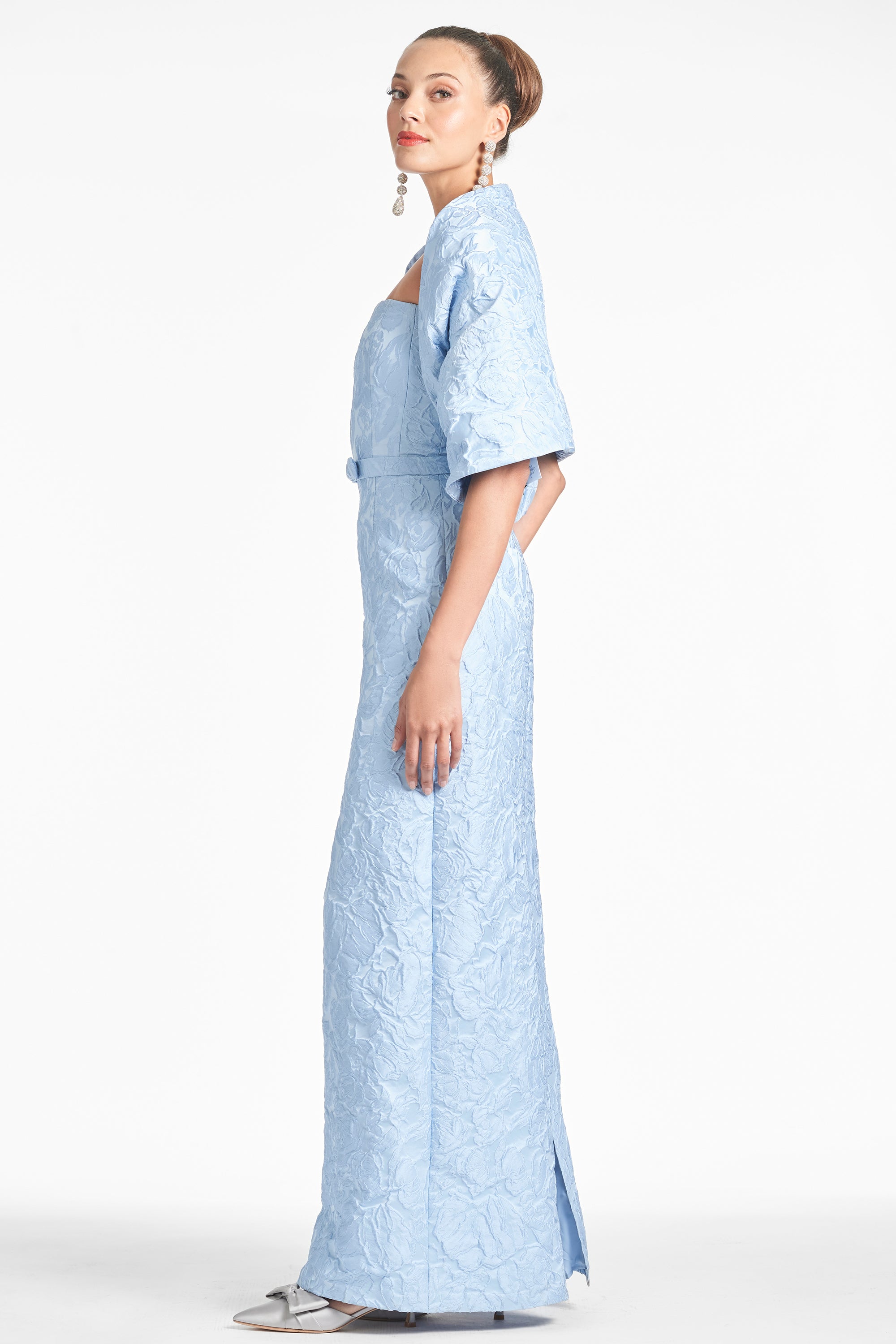 THE HUG SHAWL - ICE BLUE JACQUARD CLOQUE