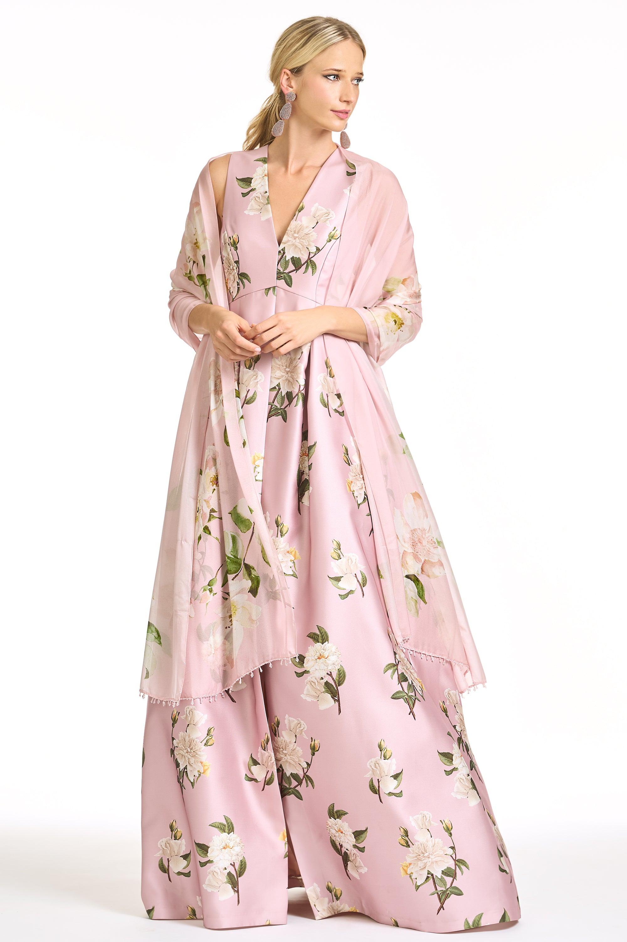 BROOKLYNNE GOWN - ROSE QUARTZ TEA ROSES