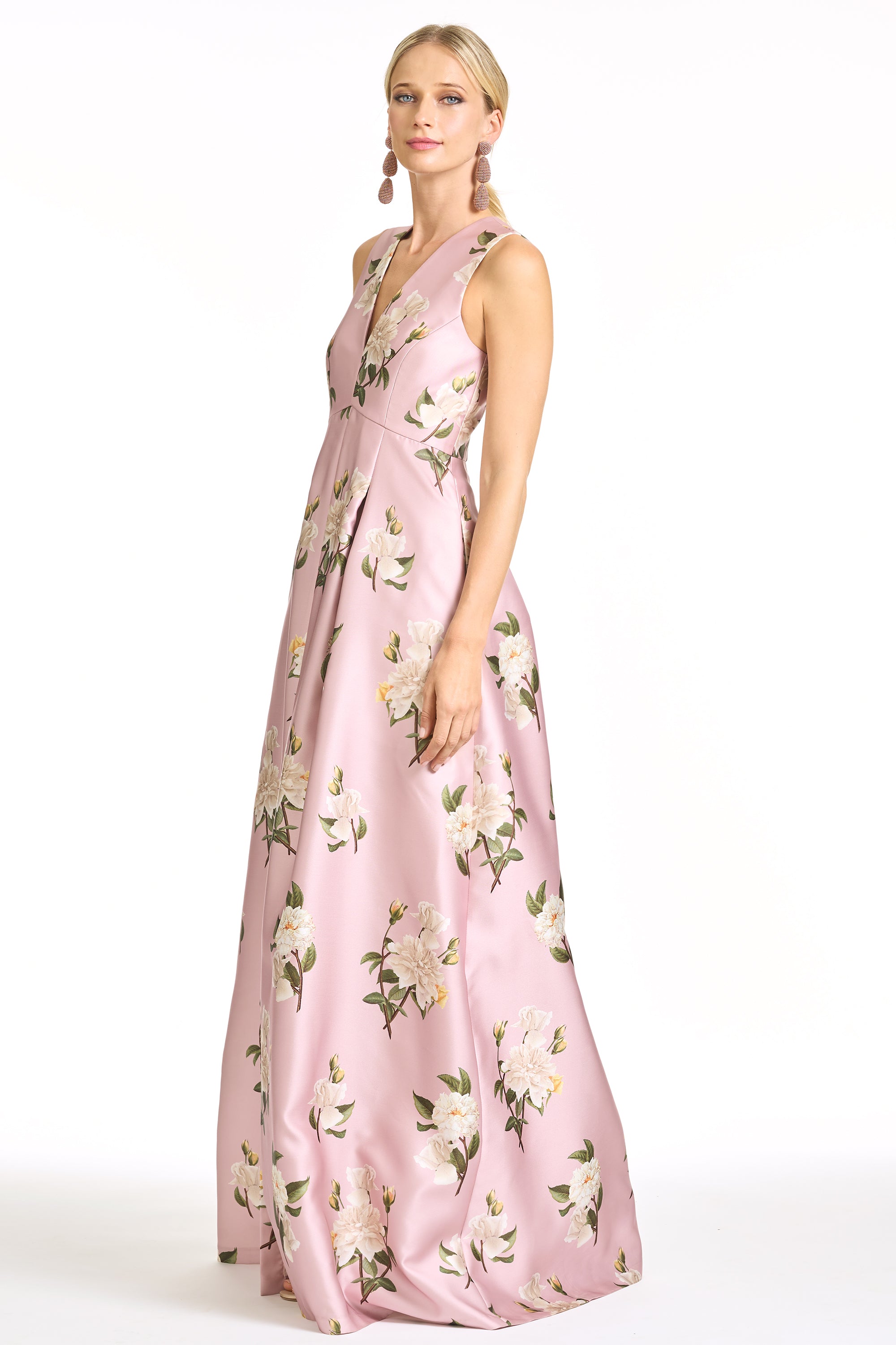 BROOKLYNNE GOWN - ROSE QUARTZ TEA ROSES