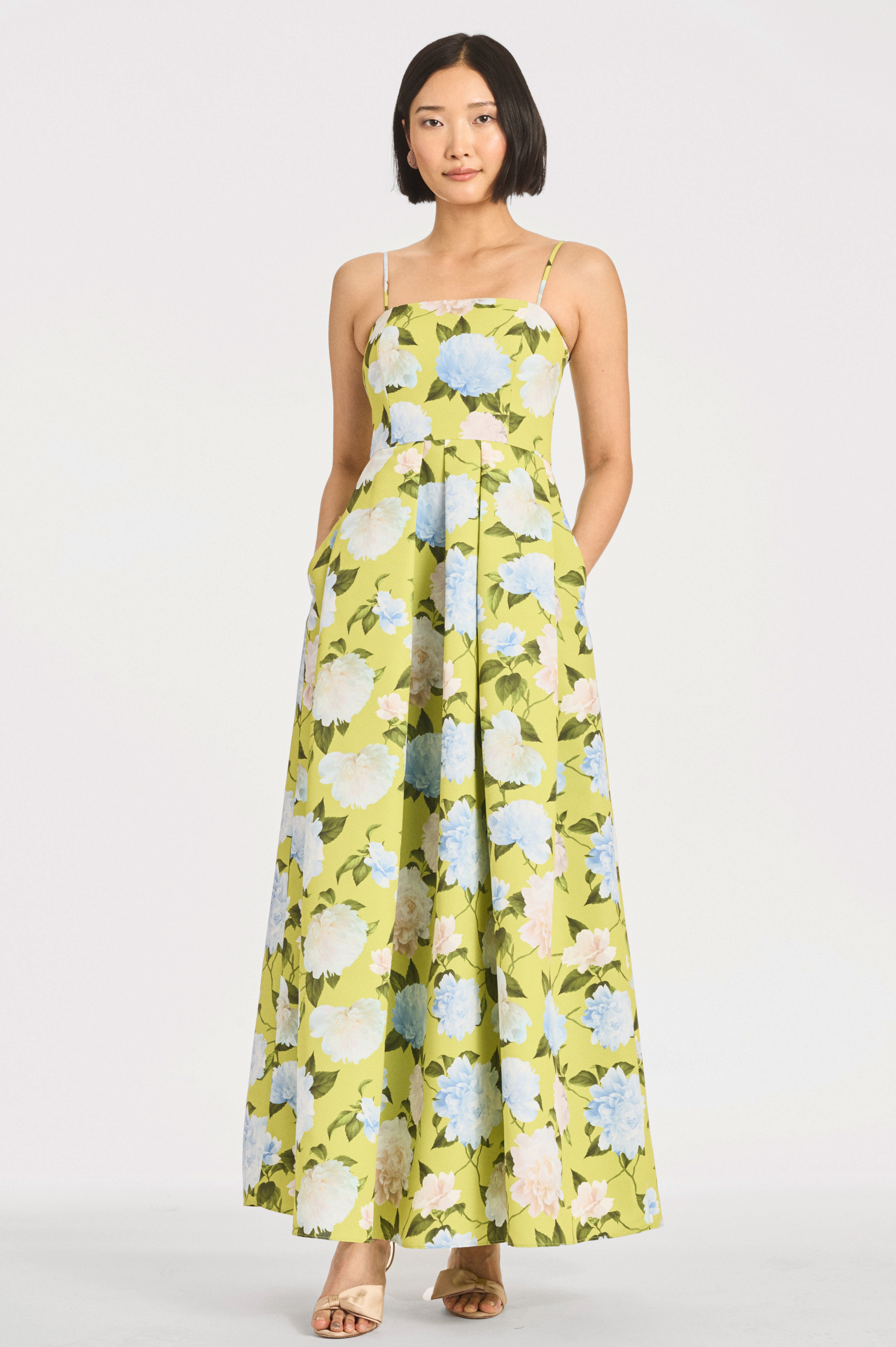 BEAU GOWN - CITRINE PEONIES