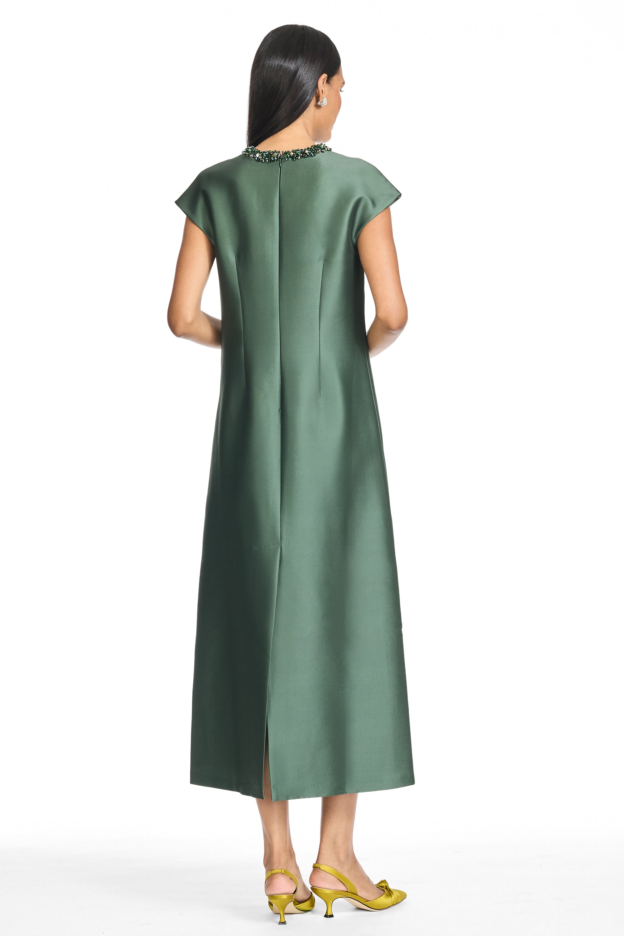 Gwendolyn gown meadows & magnolia
