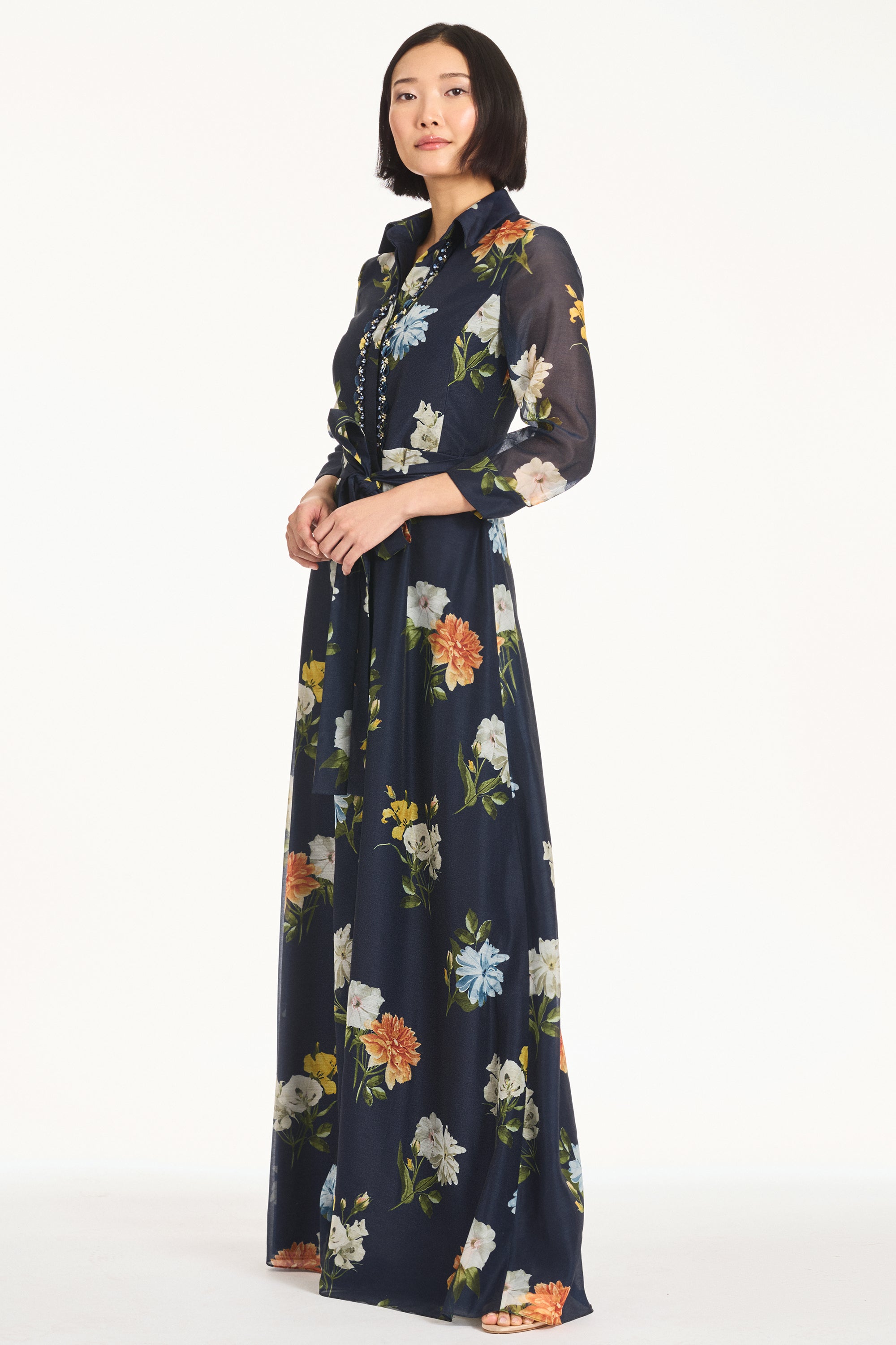 EMBELLISHED ADDISON GOWN - NAVY WILDLFOWERS