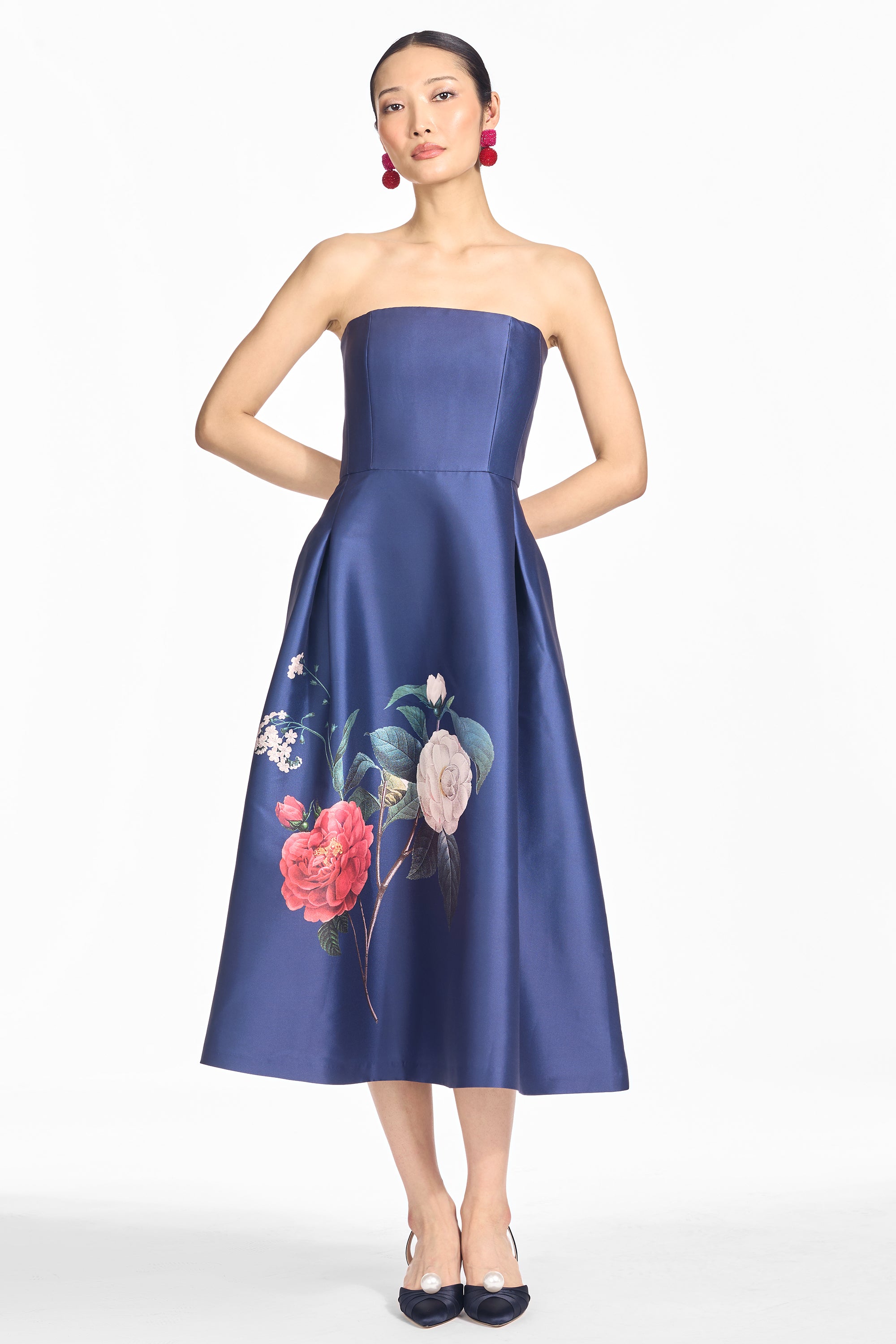 SHAY DRESS - CRIMSON & CRÈME BOUQUET