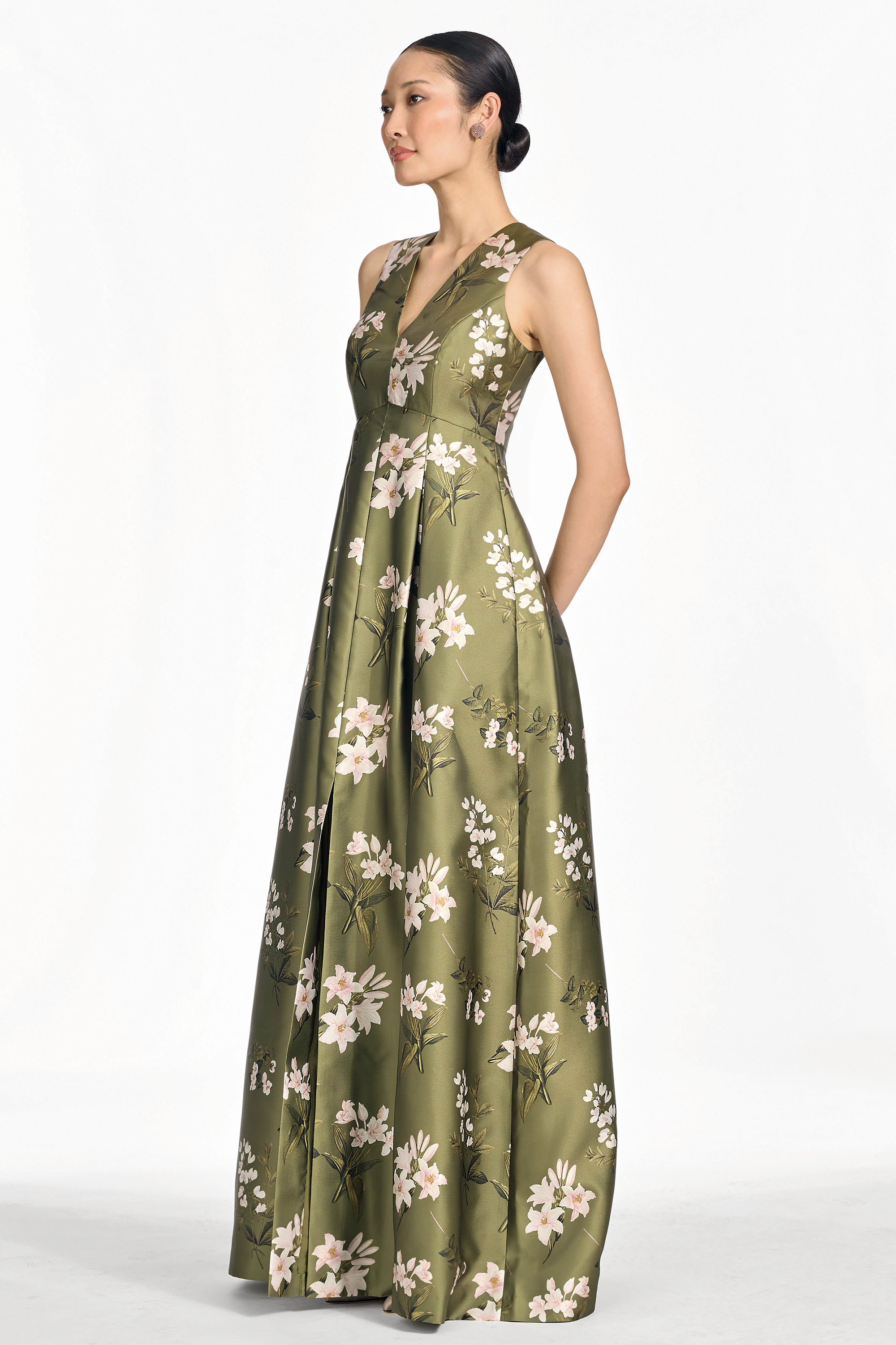 BROOKLYNNE GOWN - MOSS FORMOSA