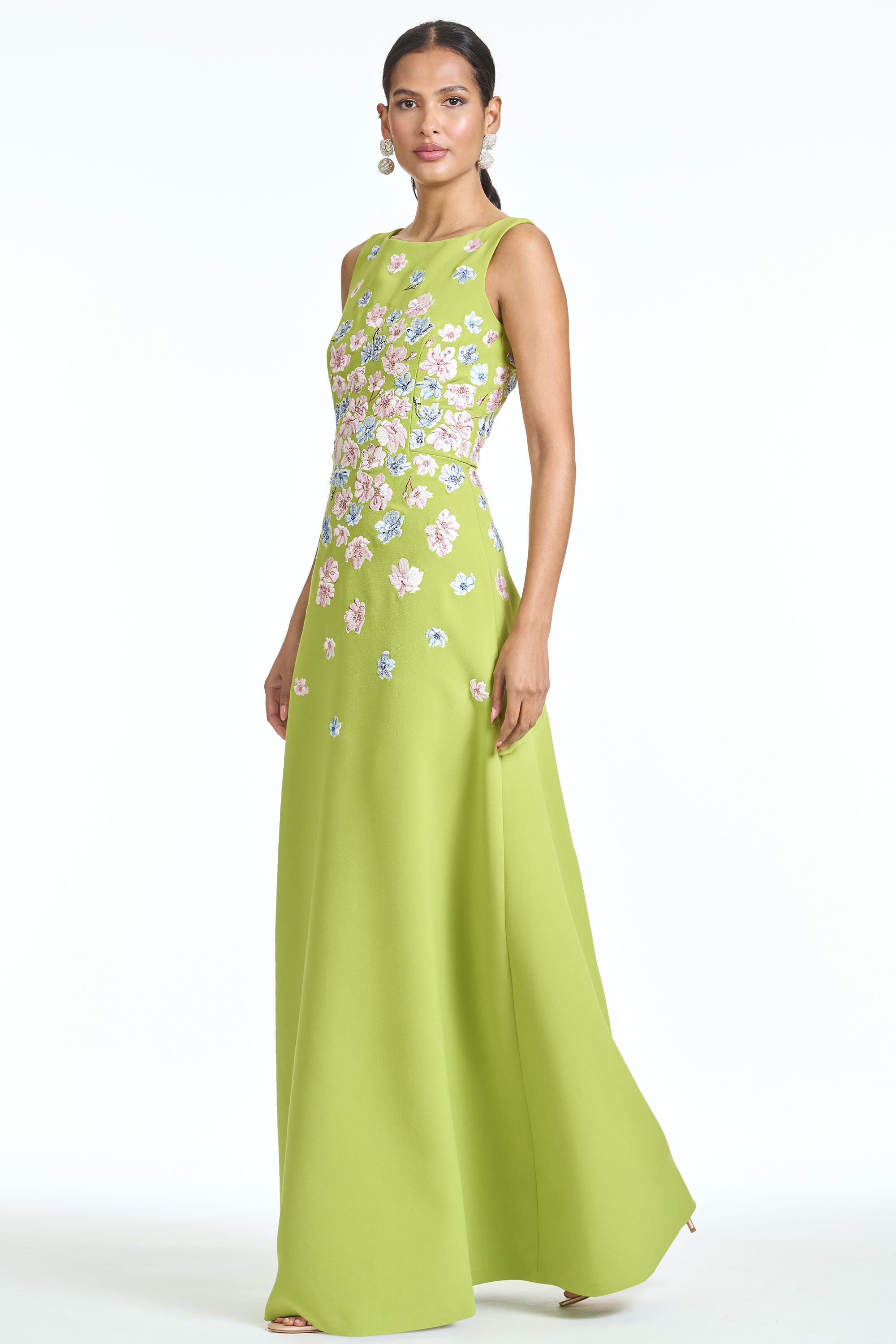 EMBROIDERED RAZIA GOWN - PERIDOT