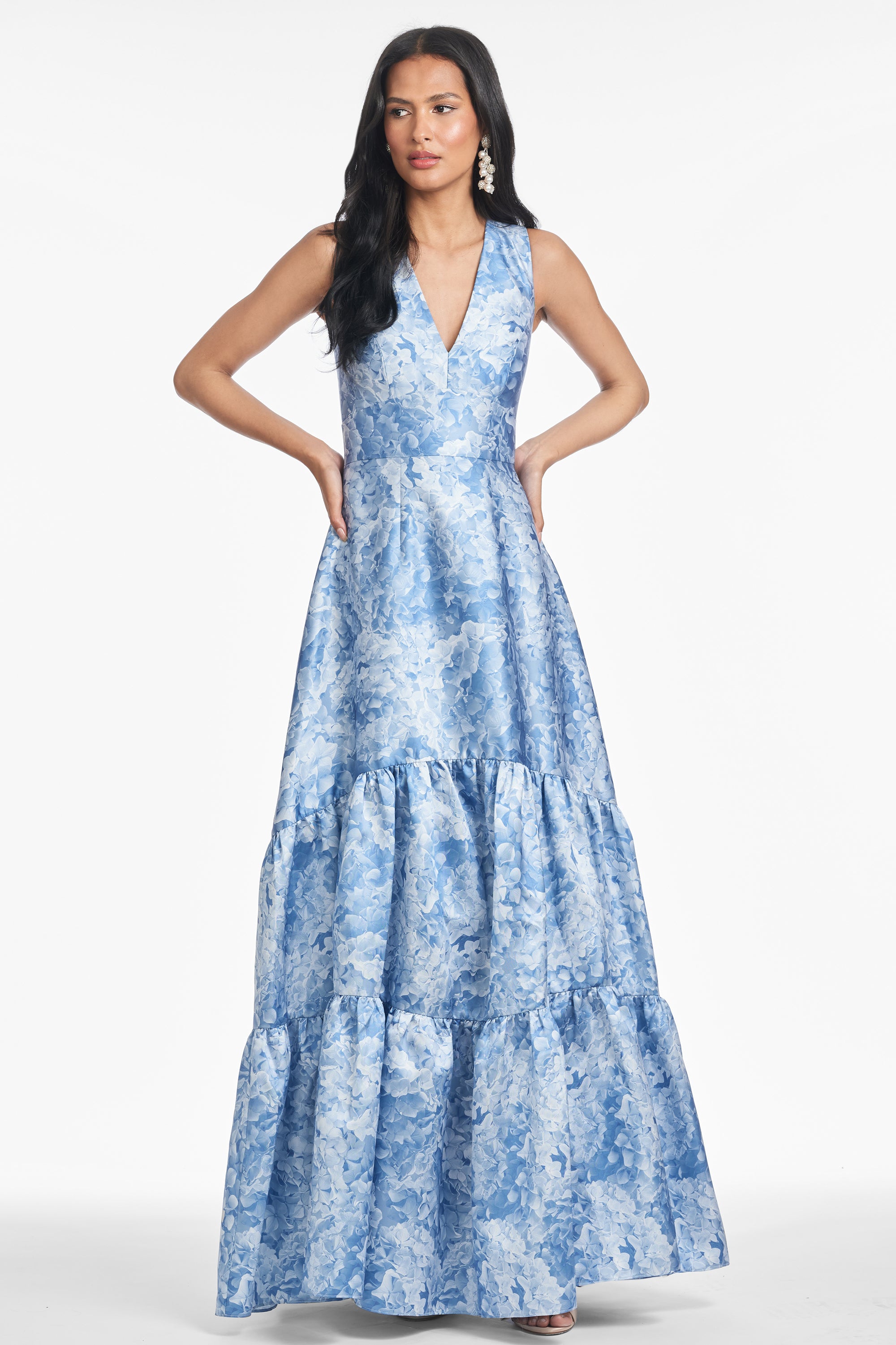 RORI GOWN - HYDRANGEA BLOOMS