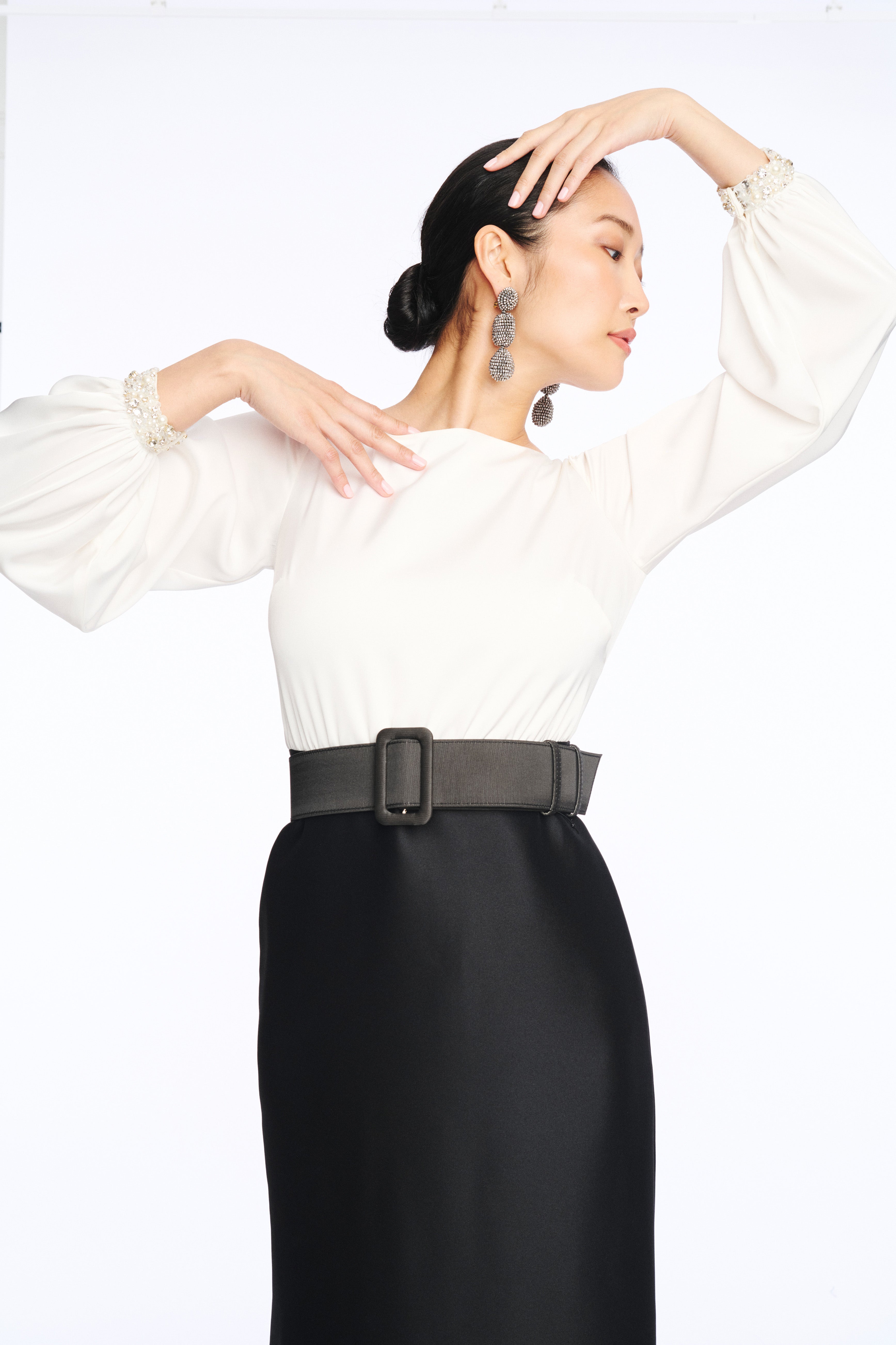 ASTOR GOWN - IVORY/BLACK