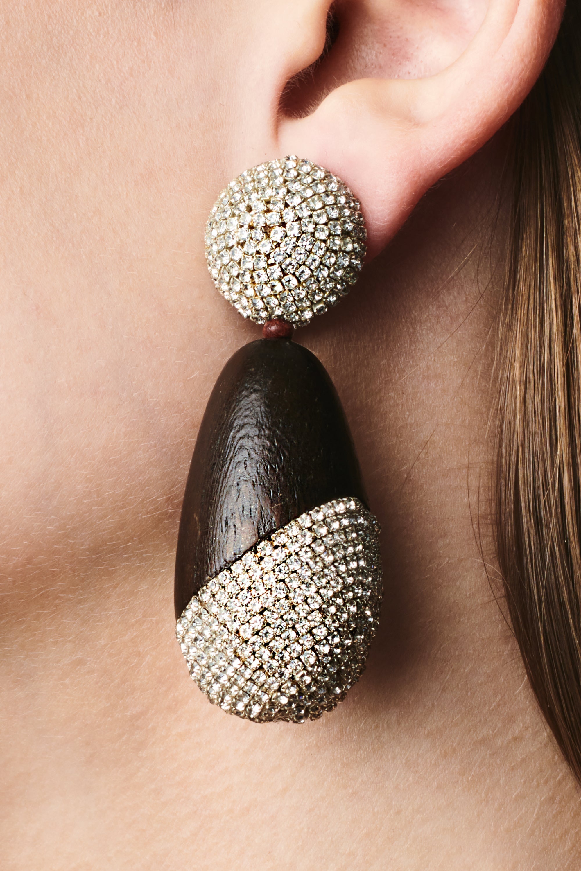 CHRISTINA EARRINGS - ROBLE WOOD/CLEAR CRYSTALS