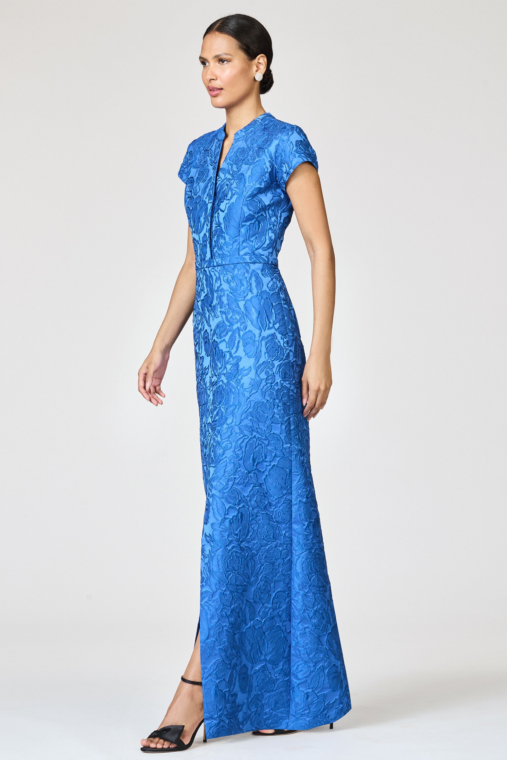 CLOQUE LYNN GOWN - MOONBEAM