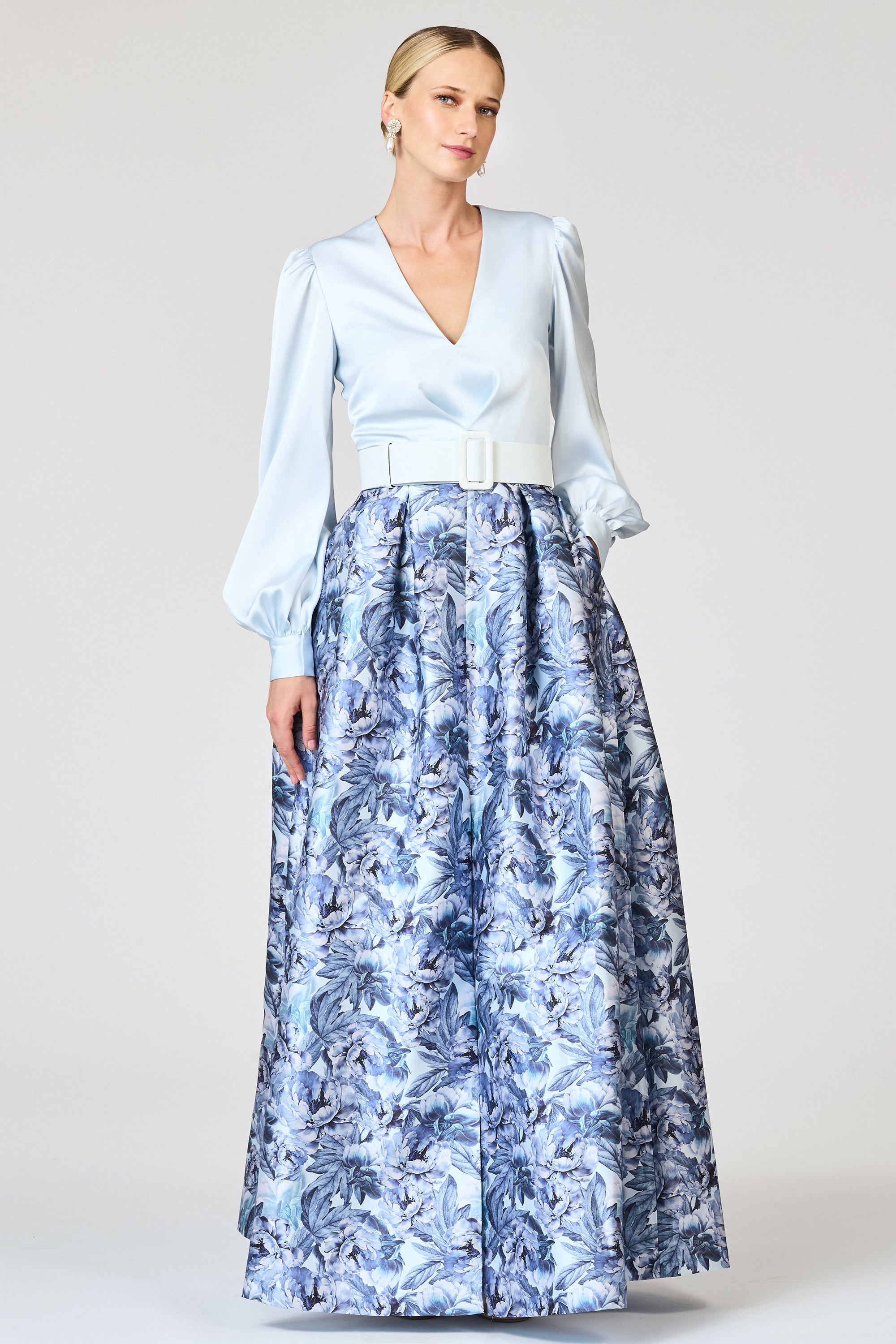 ZOE GOWN - CELESTIAL BLUE/FROZEN FLORA
