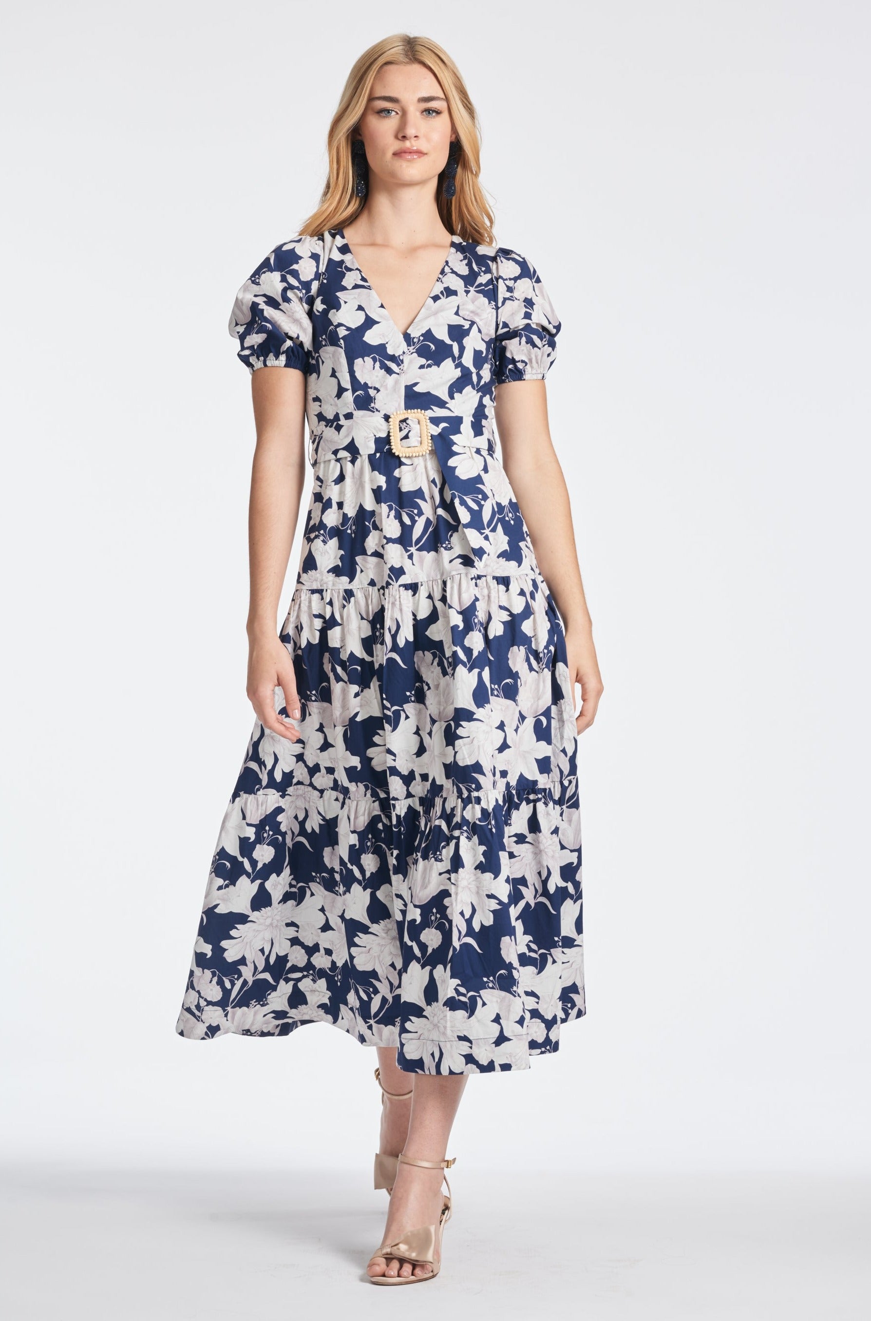 Approfitta subito della PROMO Sachin & Babi 25% di sconto! 88 Carina Dress - Alto Blu Fiore