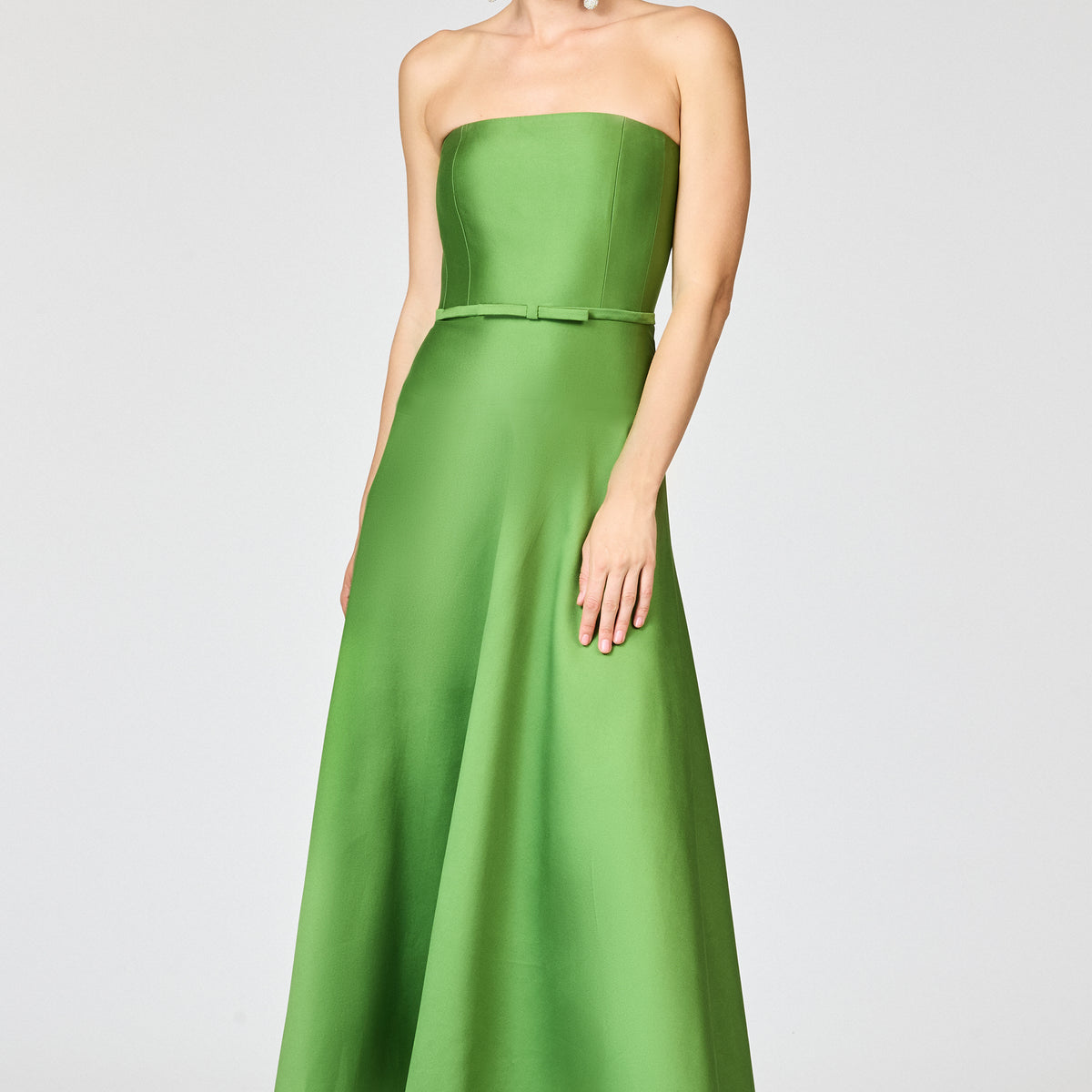 green emerald velvet dress B. Darlin Womens Juniors Satin Cowlneck Fit & Flare Dress Green 15/16 at  Amazon Women's Clothing store main image 0