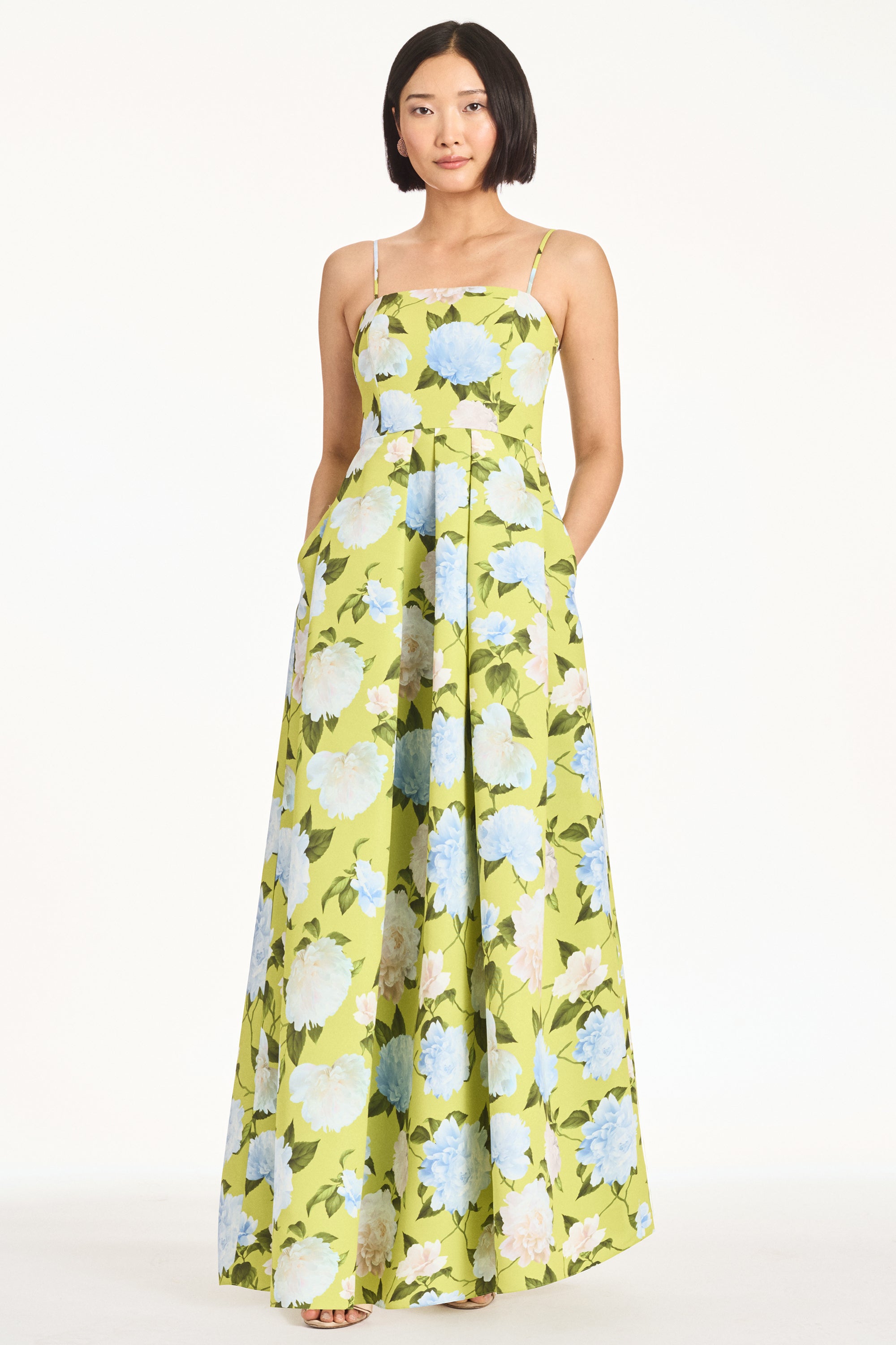 BEAU GOWN - CITRINE PEONIES