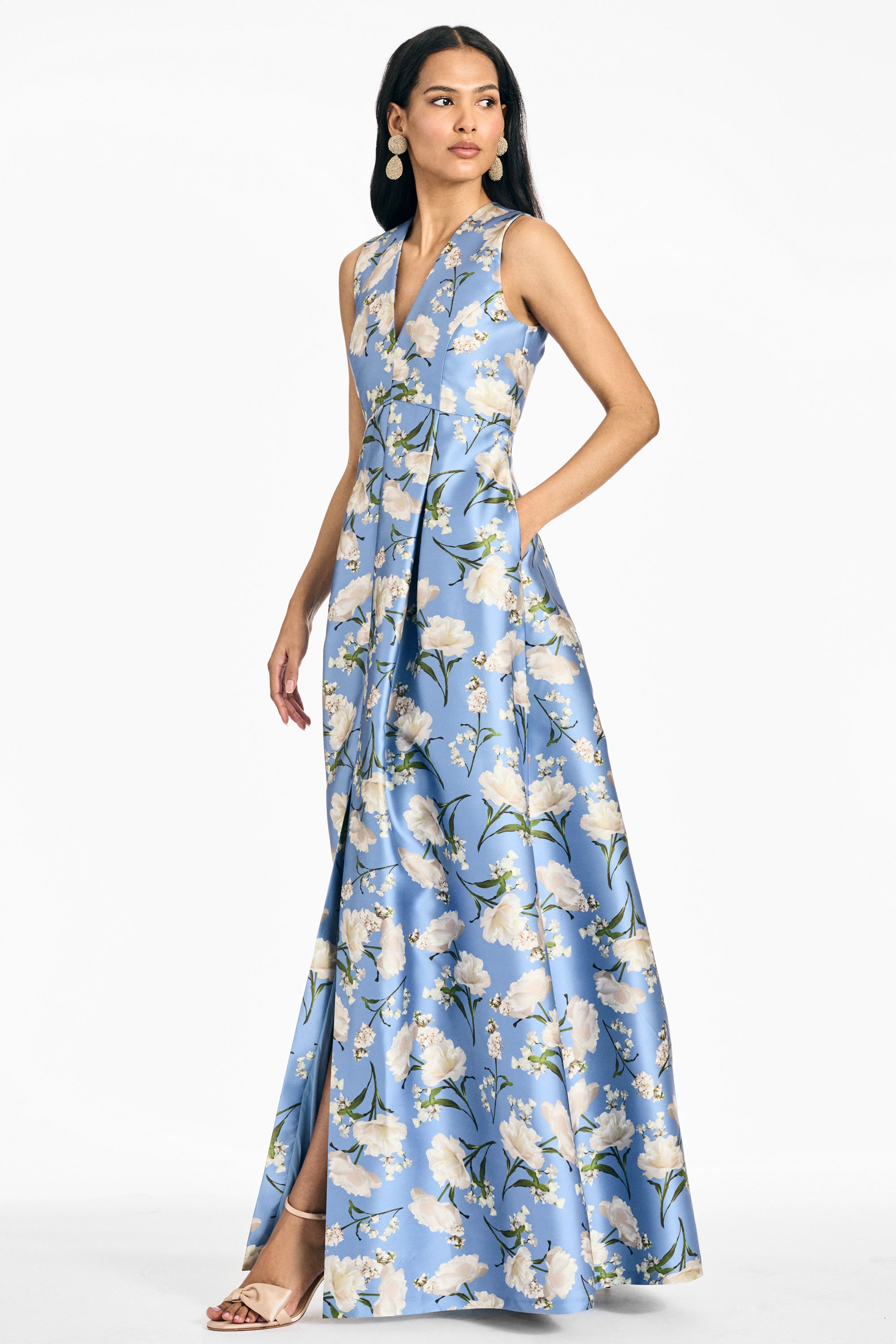 BROOKLYNNE GOWN - TWILIGHT GARDENS