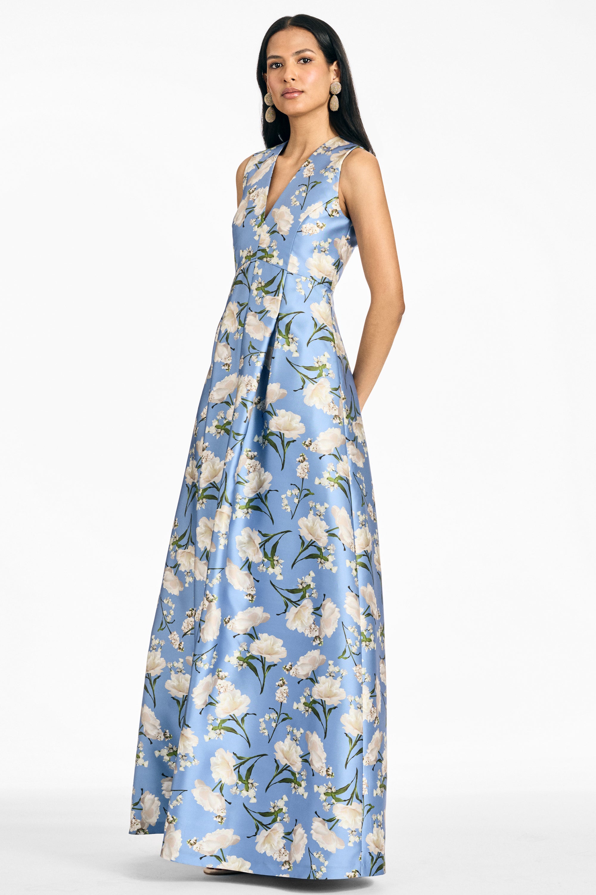 BROOKLYNNE GOWN - TWILIGHT GARDENS