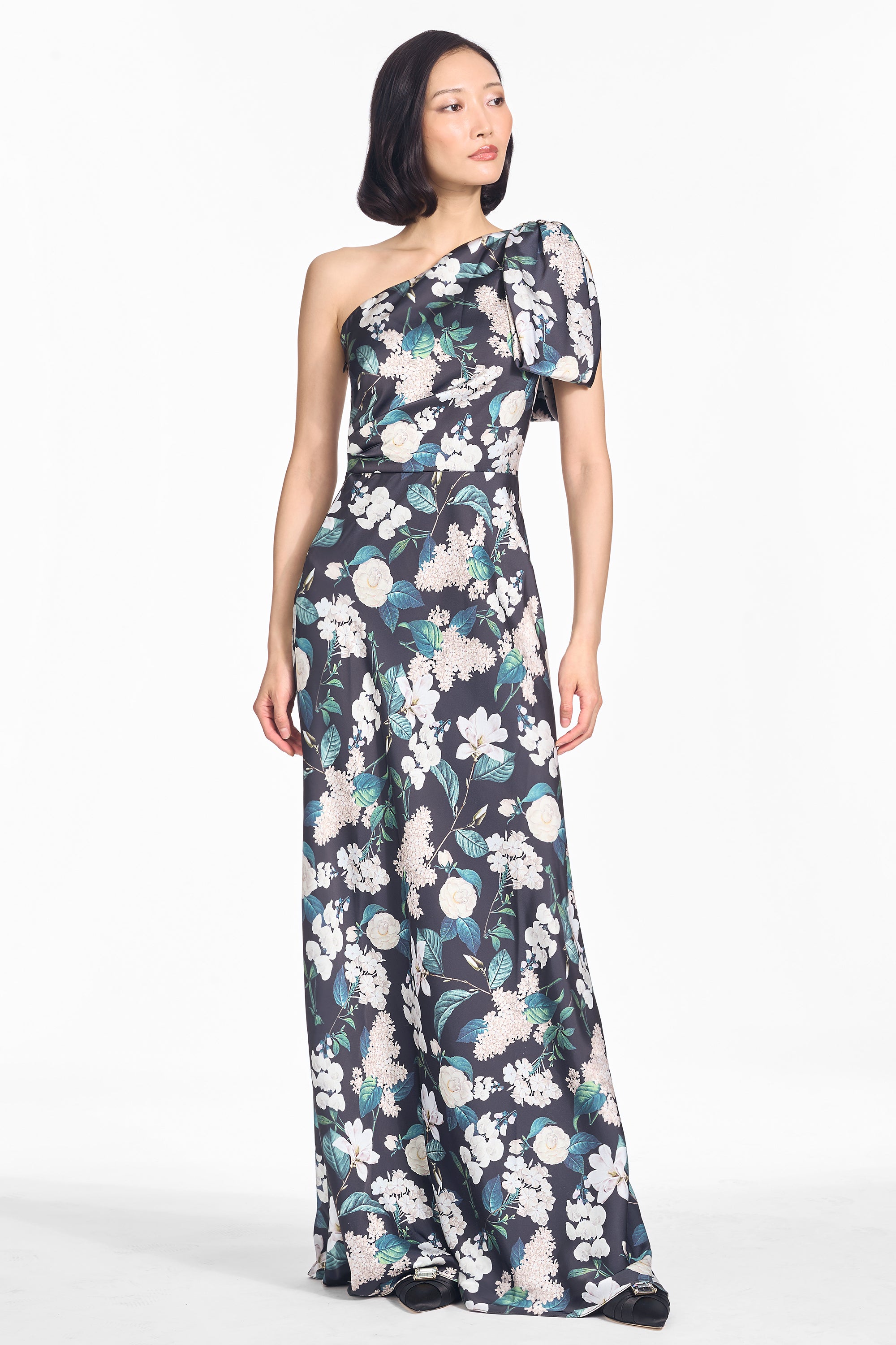 Aubrey gown   ink & ivory blooms