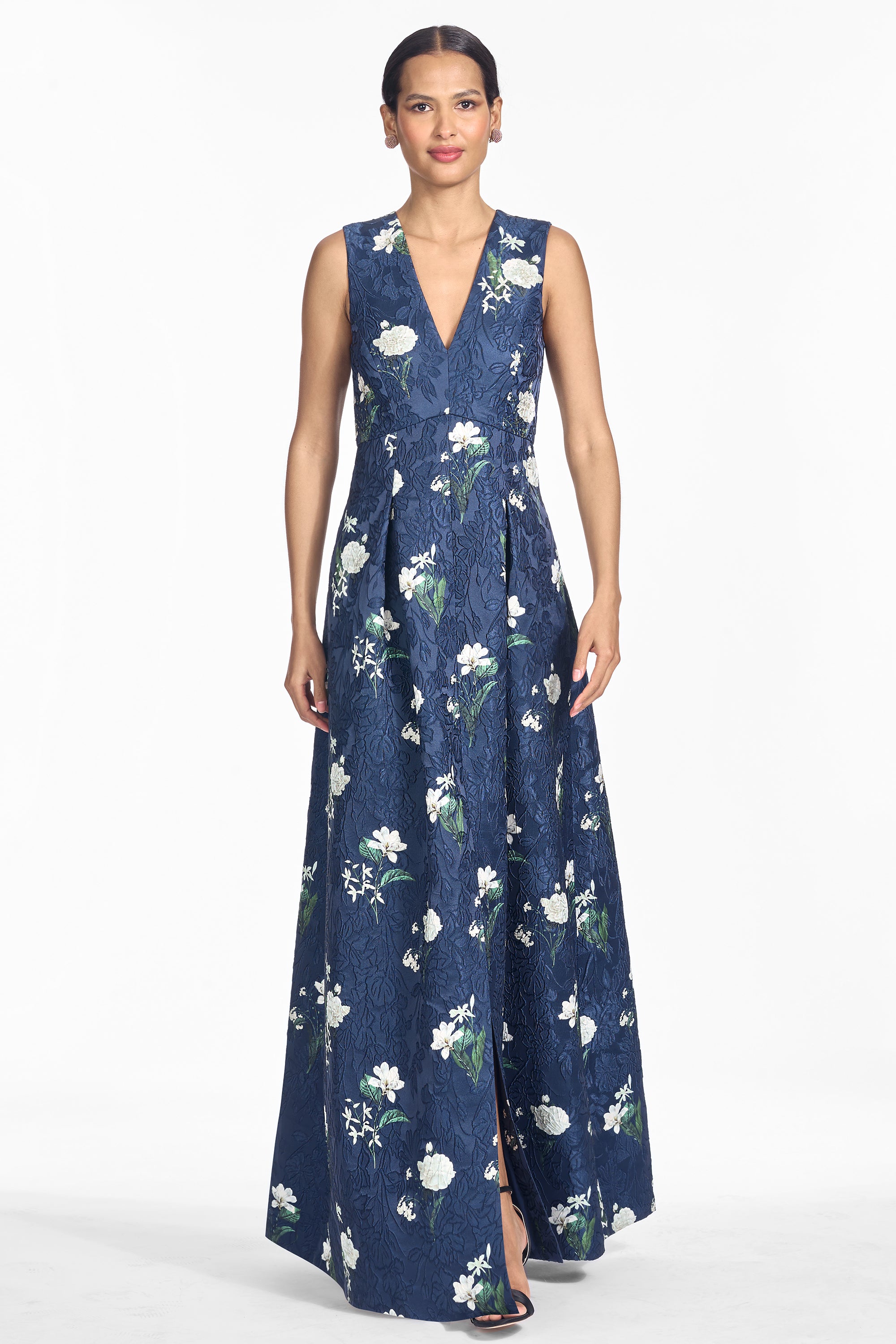 EMBELLISHED BROOKLYNNE GOWN - ALABASTER NOCTURNE FLORAL