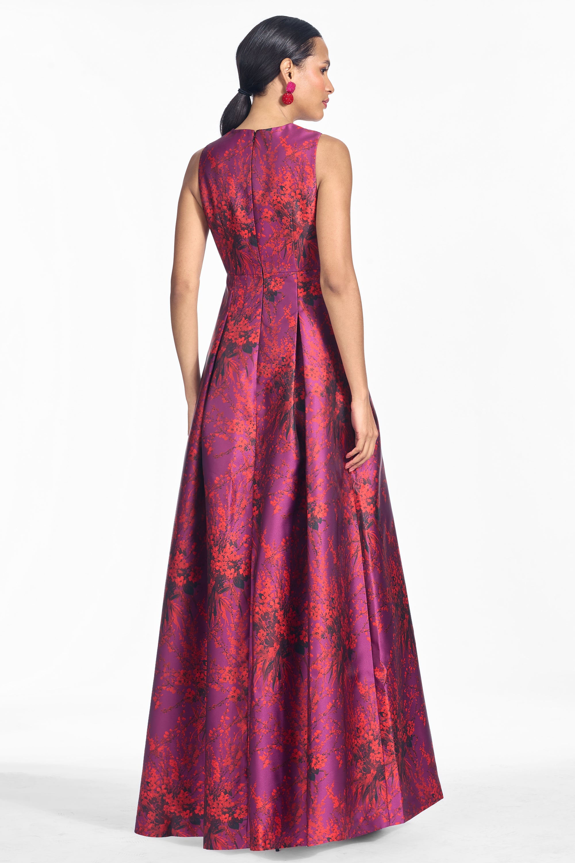 BROOKLYNNE GOWN - RASPBERRY BOUQUET MULTI