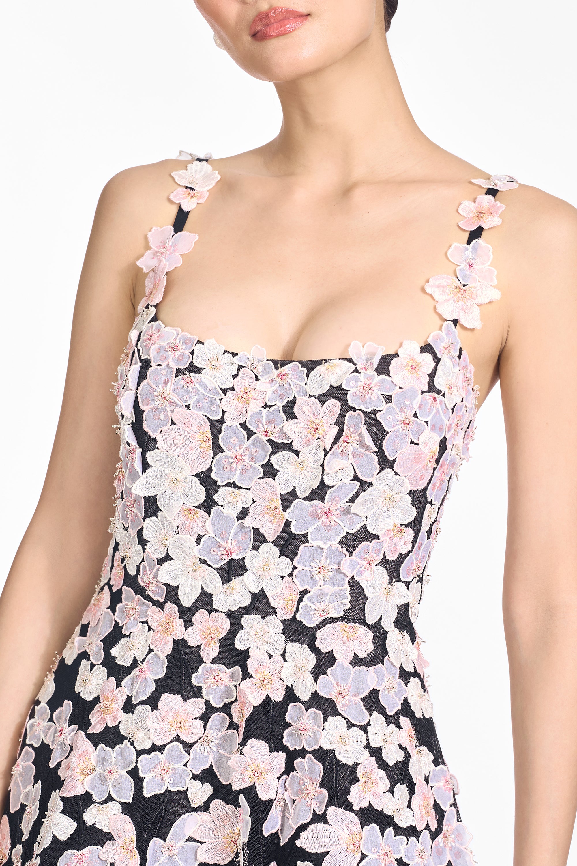 Embroidered aphrodite gown   alabaster & onyx