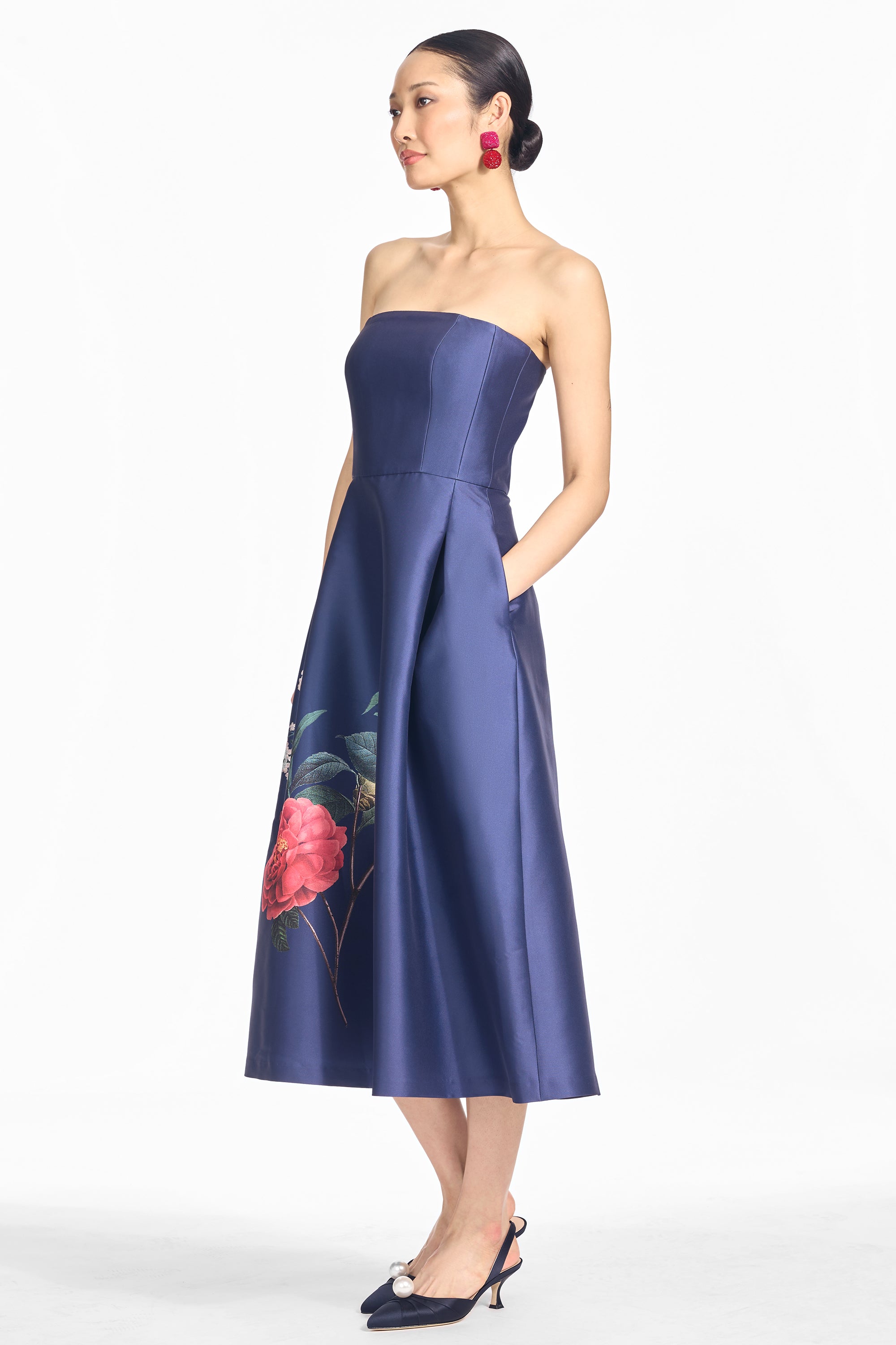 Shay dress   crimson & crème bouquet