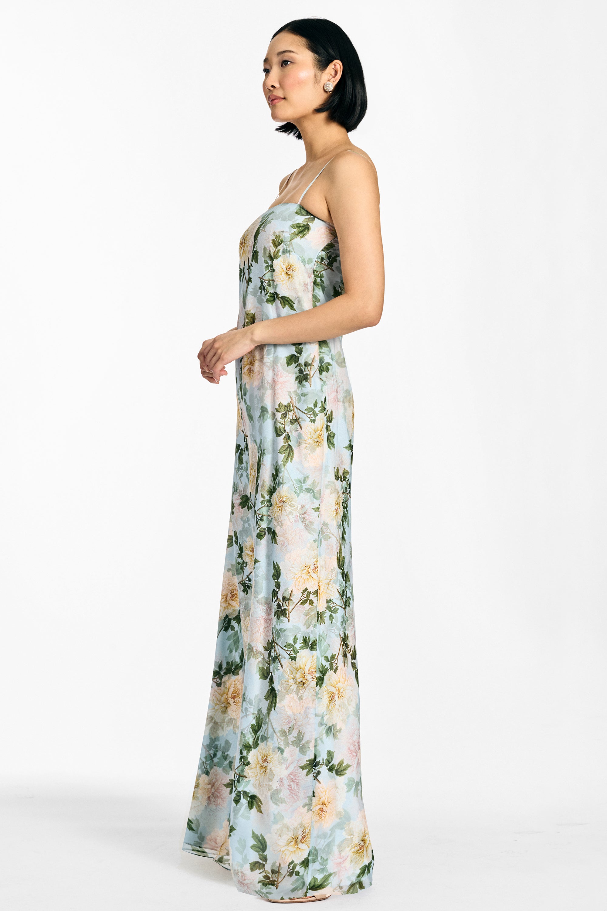 SHELBY GOWN - CLOUD BLUE PEONY