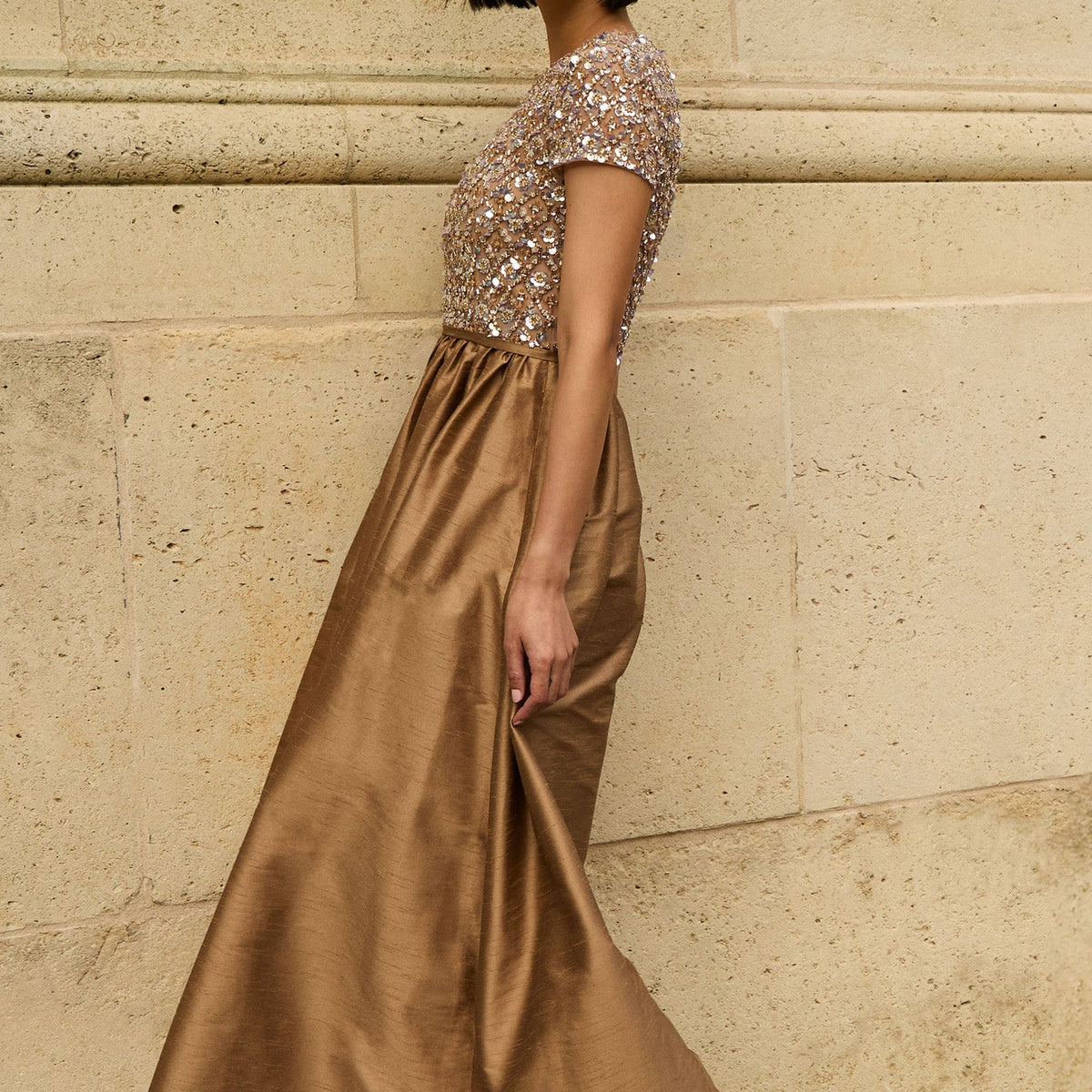 sachin and babi dress & London Gold Embellished Short Sleeve Ball Gown Wedding Dress Hire Durban Size:S (UK 8-10) Royal Blue V-neck Spaghetti Midi an interplay of shadow